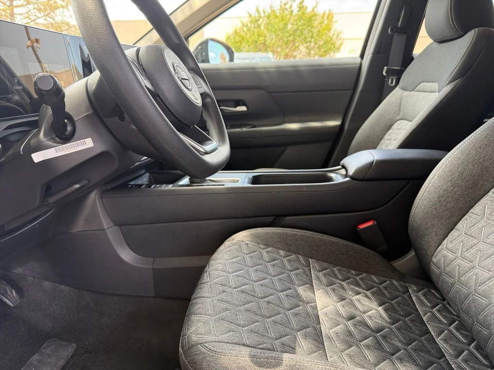 2026 Nissan Kicks - Image 28 of 31