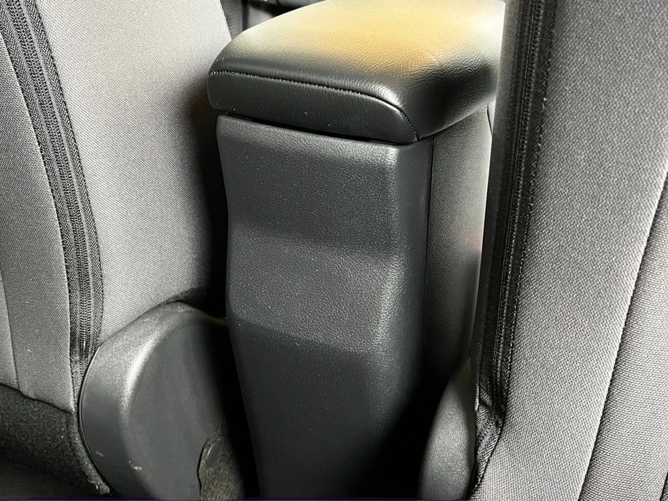 2026 Nissan Kicks - Image 27 of 31