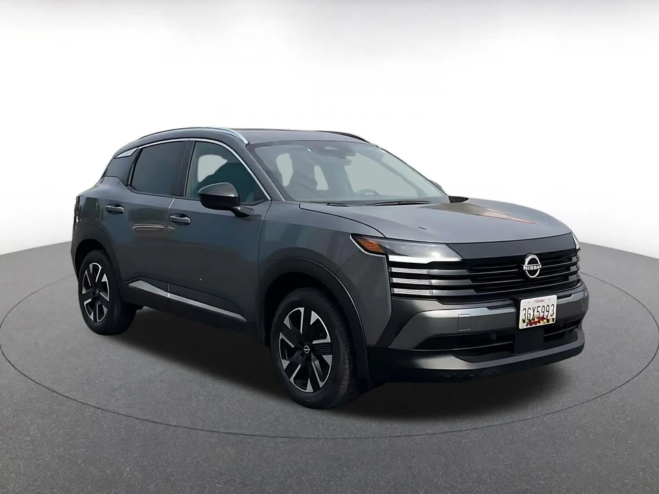 2026 Nissan Kicks - Image 3 of 31