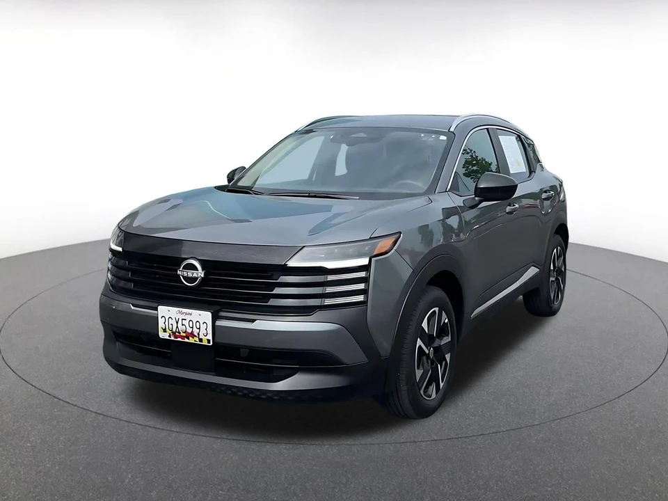2026 Nissan Kicks - Image 8 of 31
