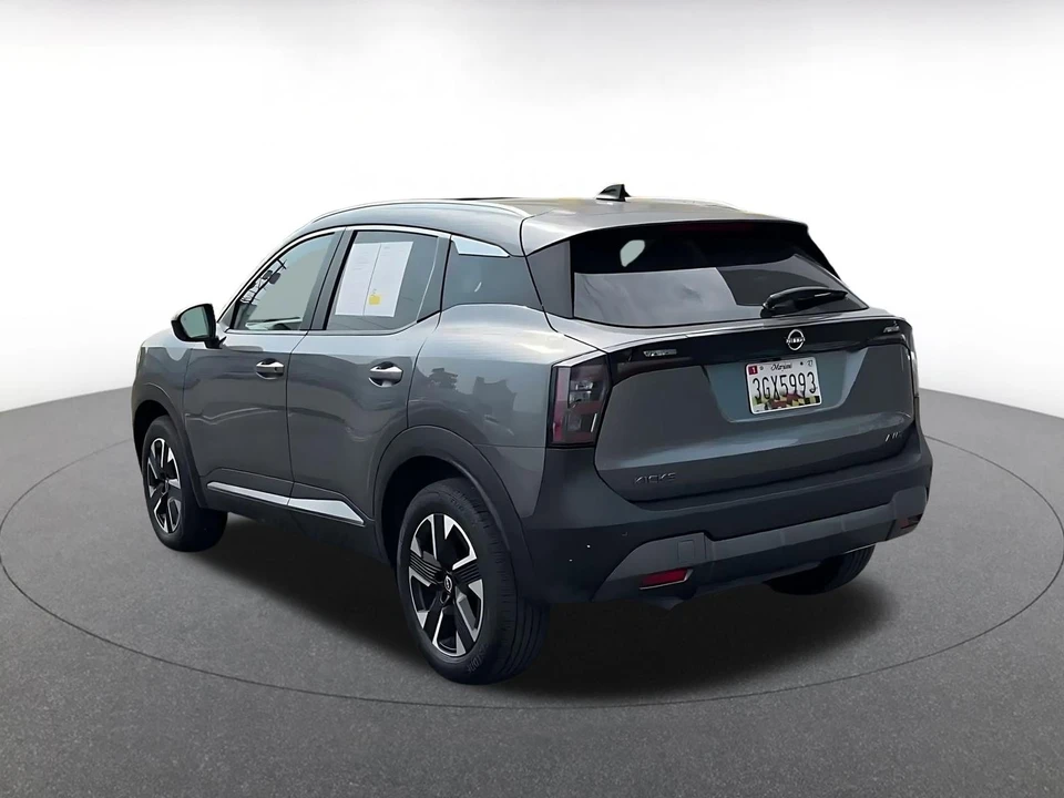 2026 Nissan Kicks - Image 13 of 31