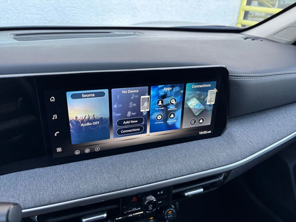 2026 Nissan Kicks - Image 19 of 31