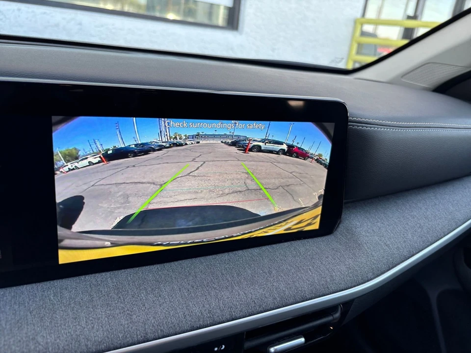 2026 Nissan Kicks - Image 24 of 31