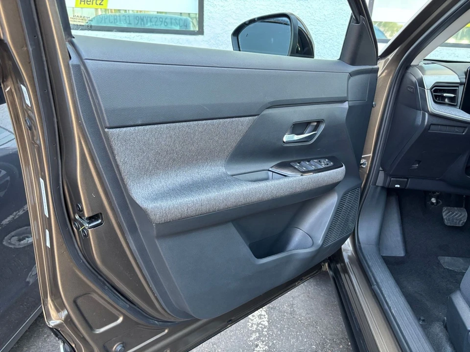 2026 Nissan Kicks - Image 20 of 31