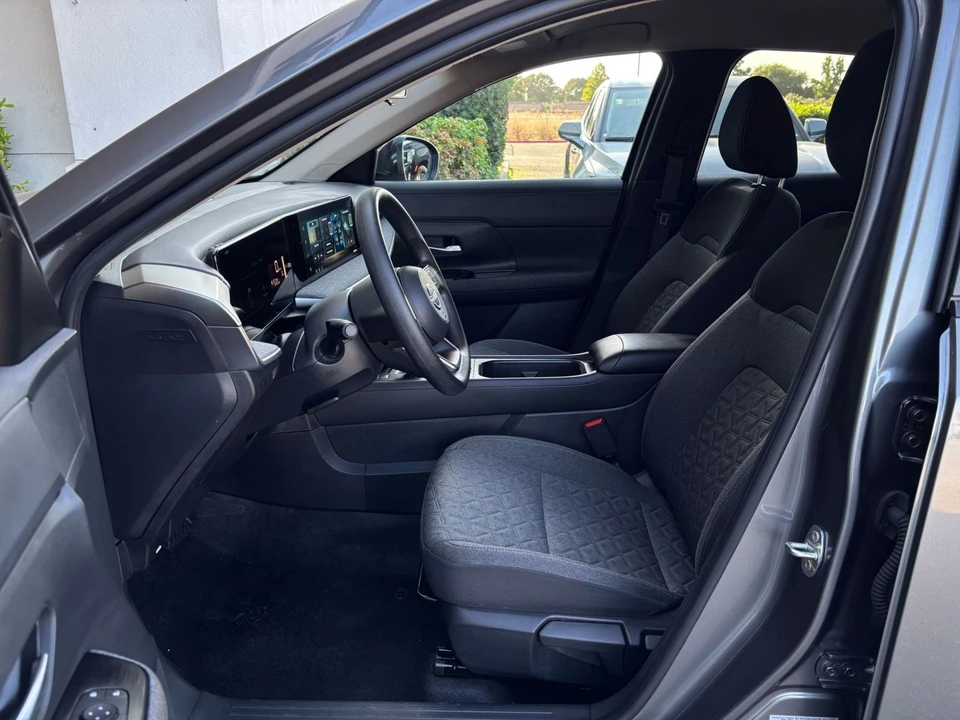 2026 Nissan Kicks - Image 28 of 31