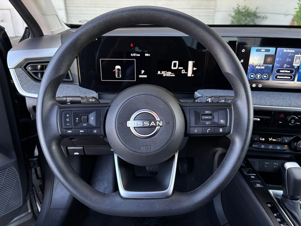 2026 Nissan Kicks - Image 29 of 31