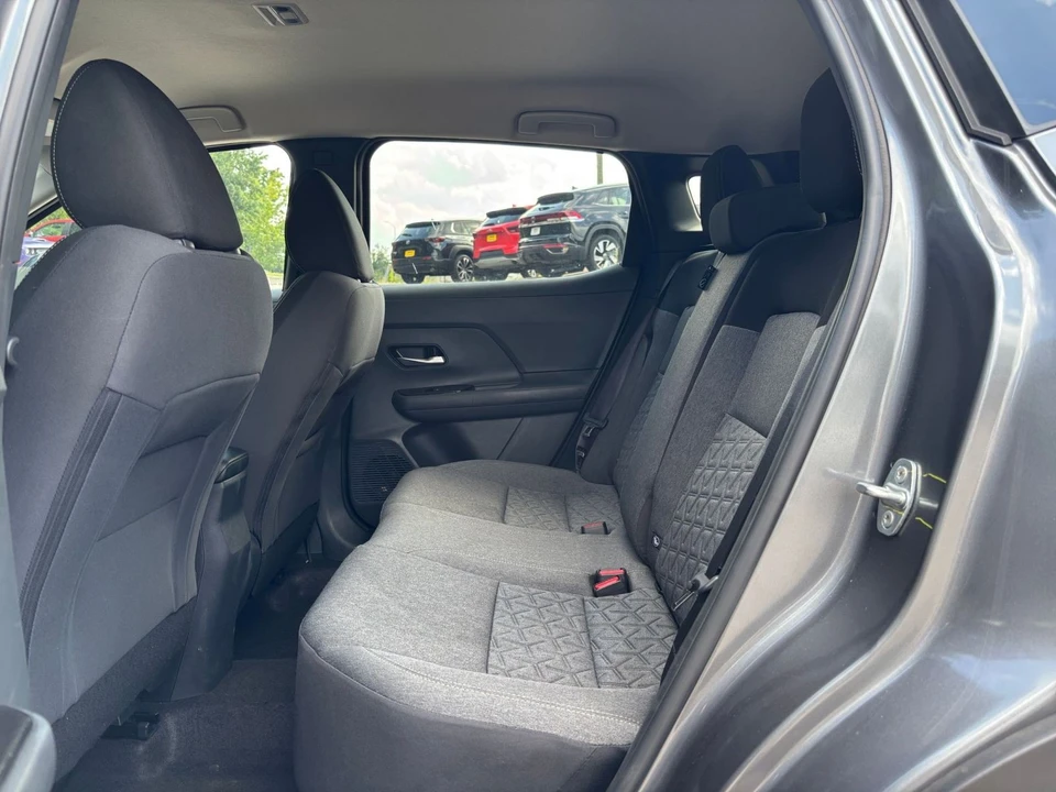 2026 Nissan Kicks - Image 23 of 31