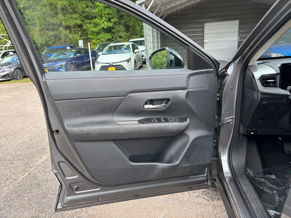 2026 Nissan Kicks - Image 20 of 31