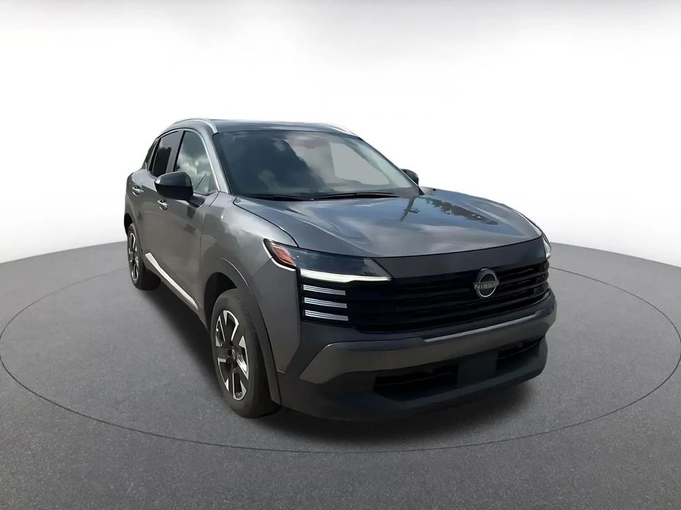 2026 Nissan Kicks - Image 3 of 31