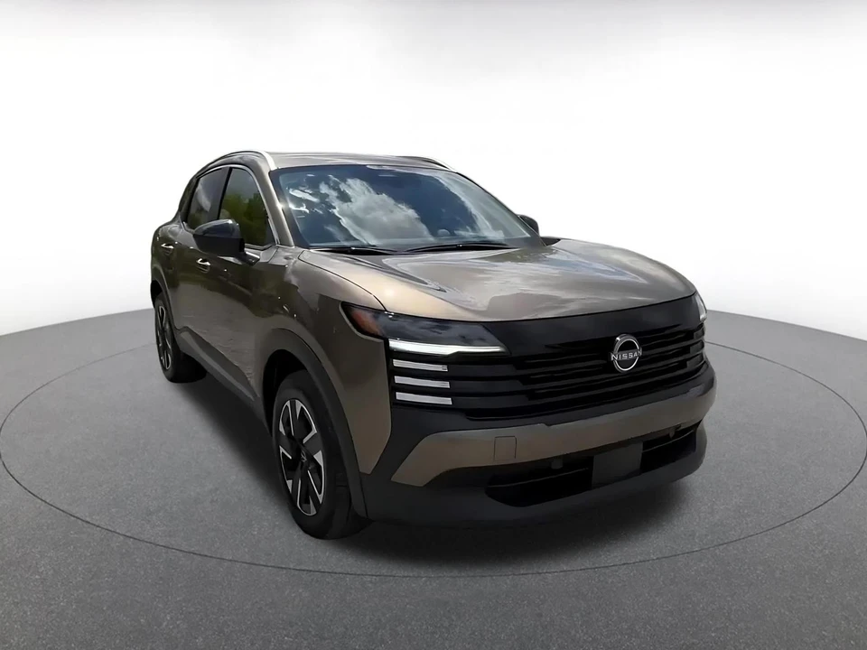 2026 Nissan Kicks - Image 3 of 31