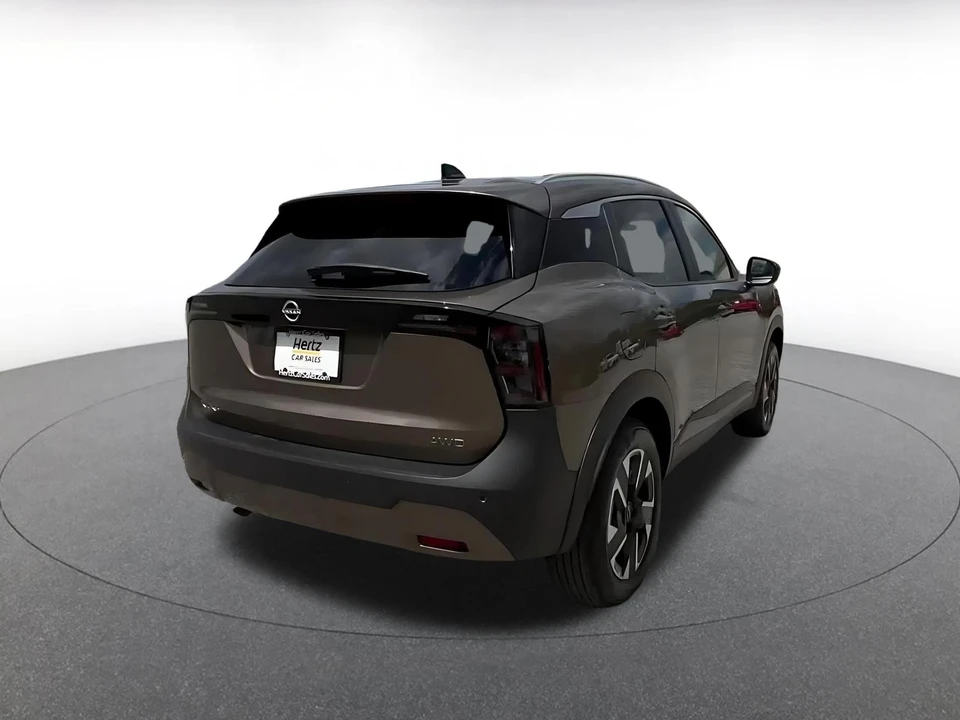 2026 Nissan Kicks - Image 16 of 31