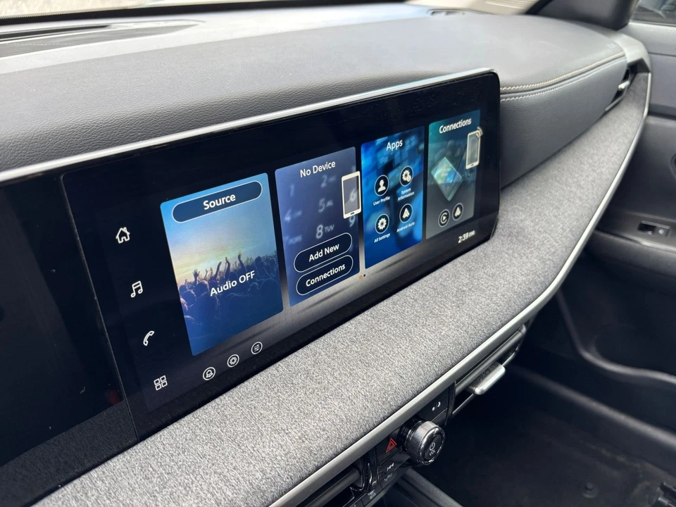 2026 Nissan Kicks - Image 22 of 31