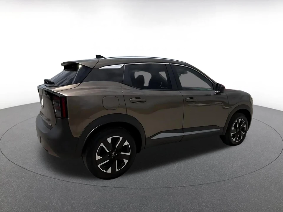 2026 Nissan Kicks - Image 17 of 31