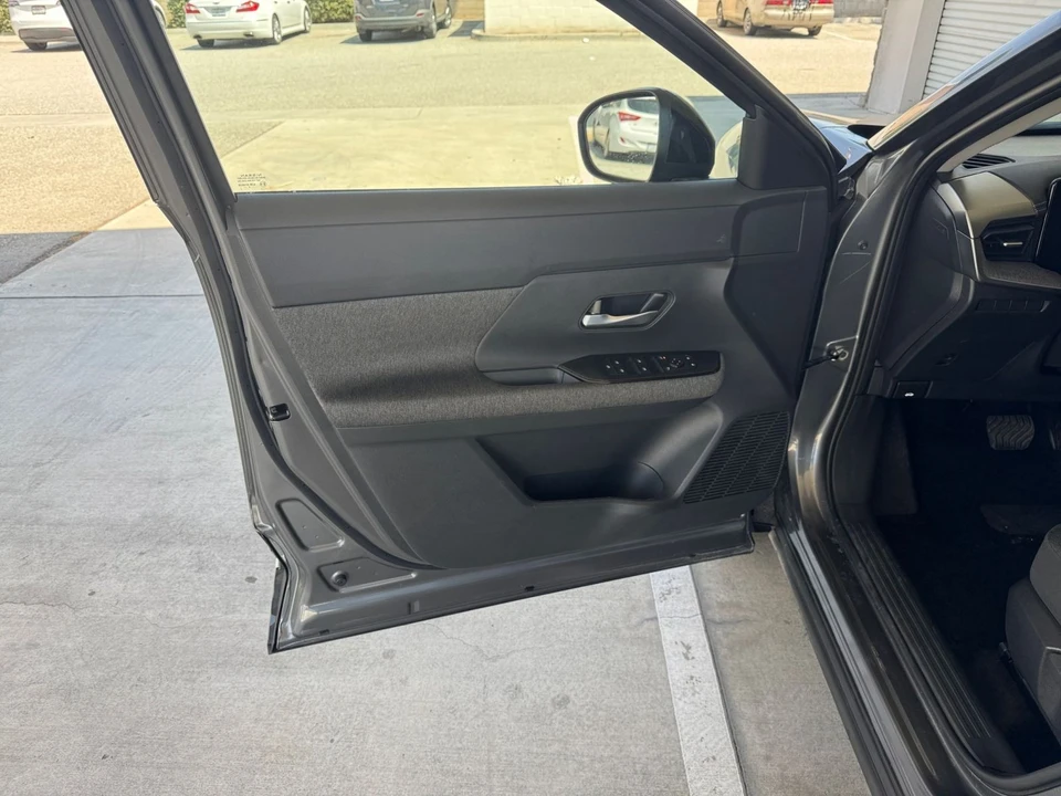 2026 Nissan Kicks - Image 20 of 31
