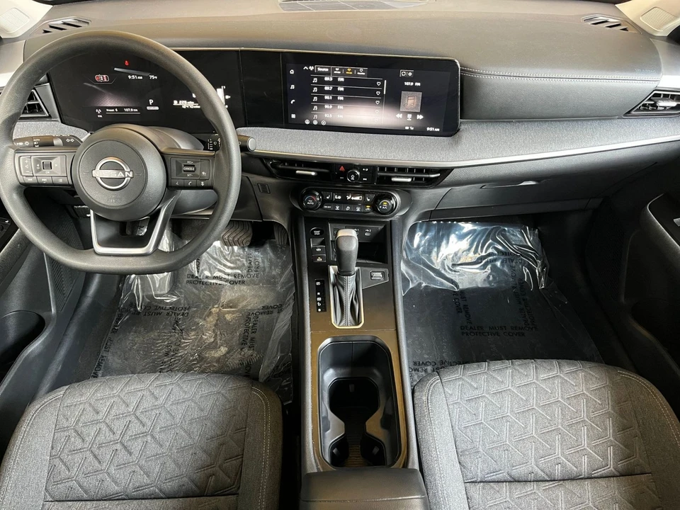 2026 Nissan Kicks - Image 31 of 31