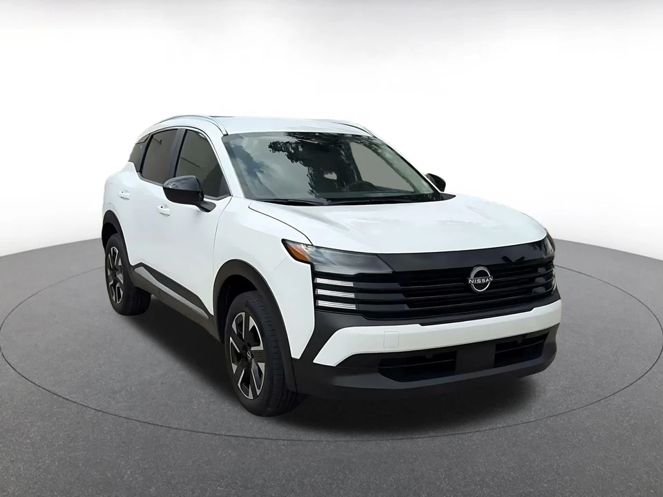 2026 Nissan Kicks - Image 3 of 31