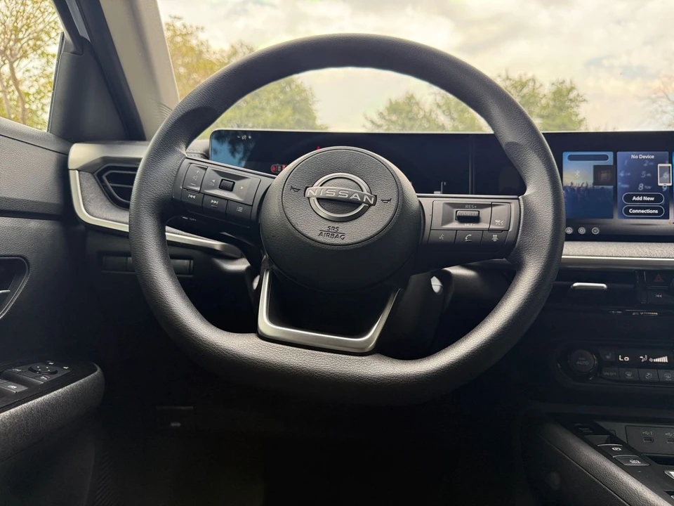 2026 Nissan Kicks - Image 30 of 31
