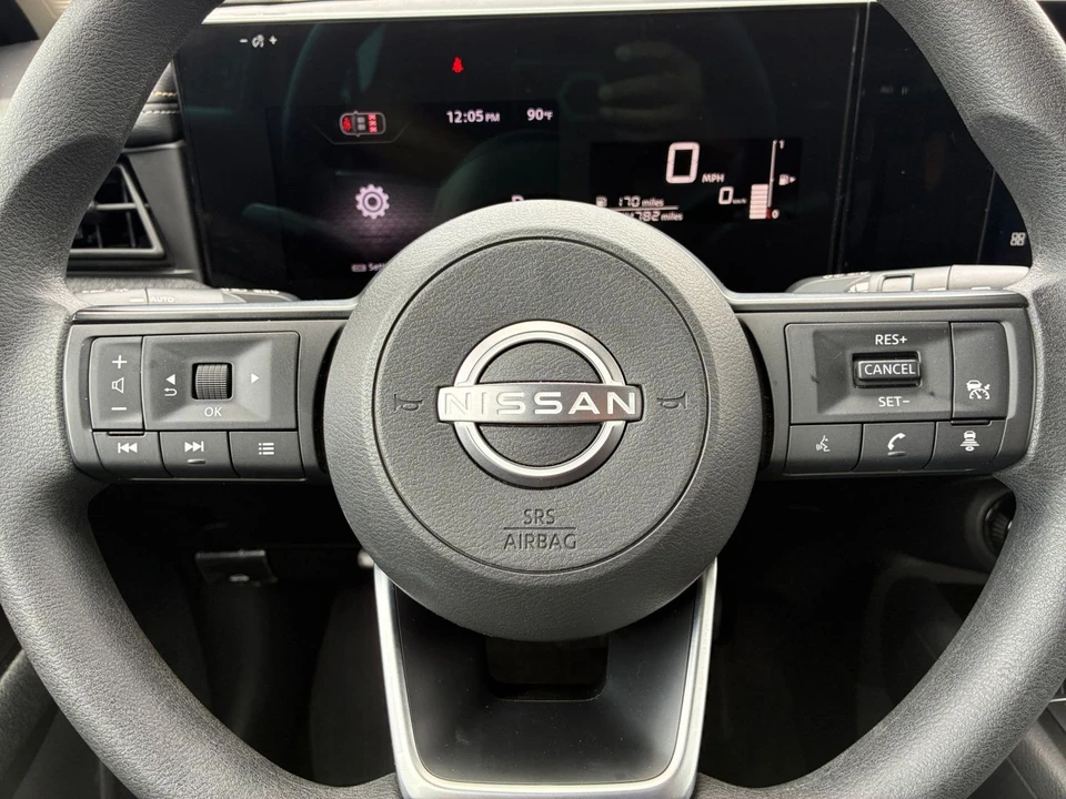 2026 Nissan Kicks - Image 28 of 31
