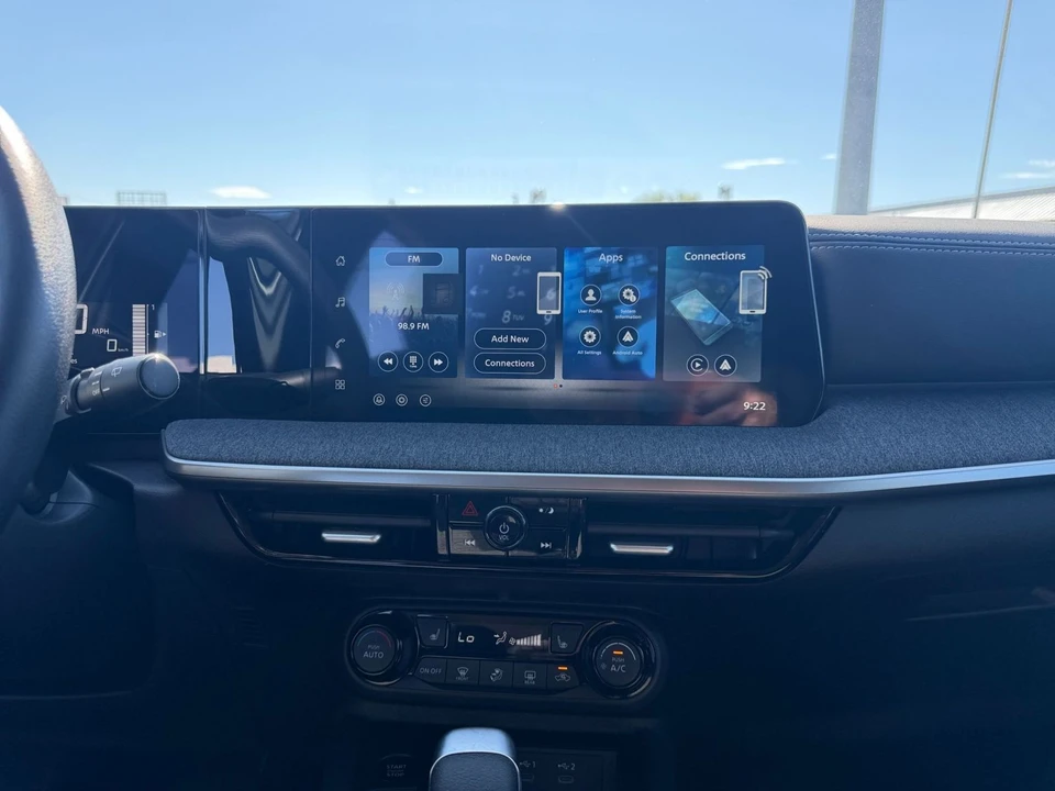2026 Nissan Kicks - Image 18 of 31