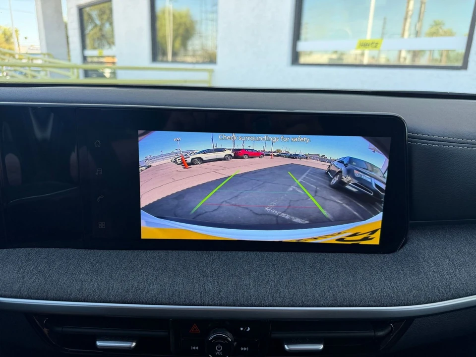 2026 Nissan Kicks - Image 23 of 31