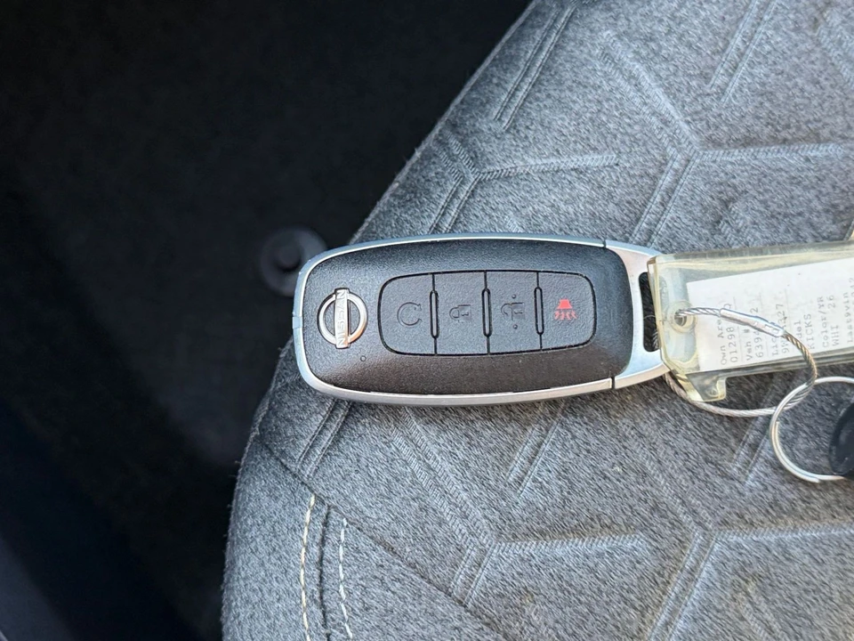 2026 Nissan Kicks - Image 22 of 31