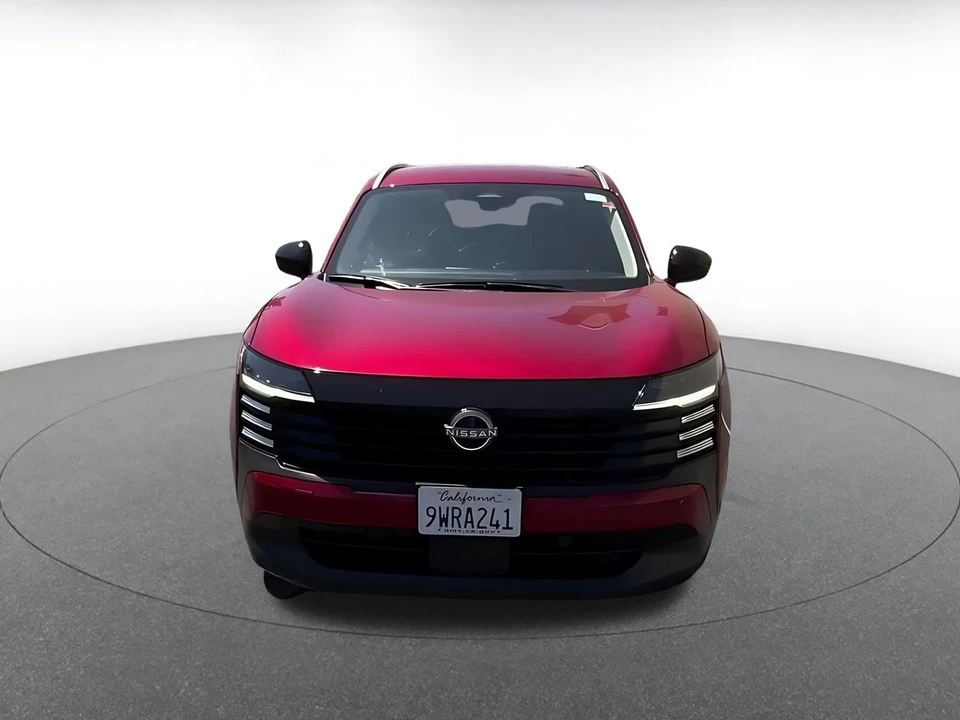 2026 Nissan Kicks - Image 3 of 31