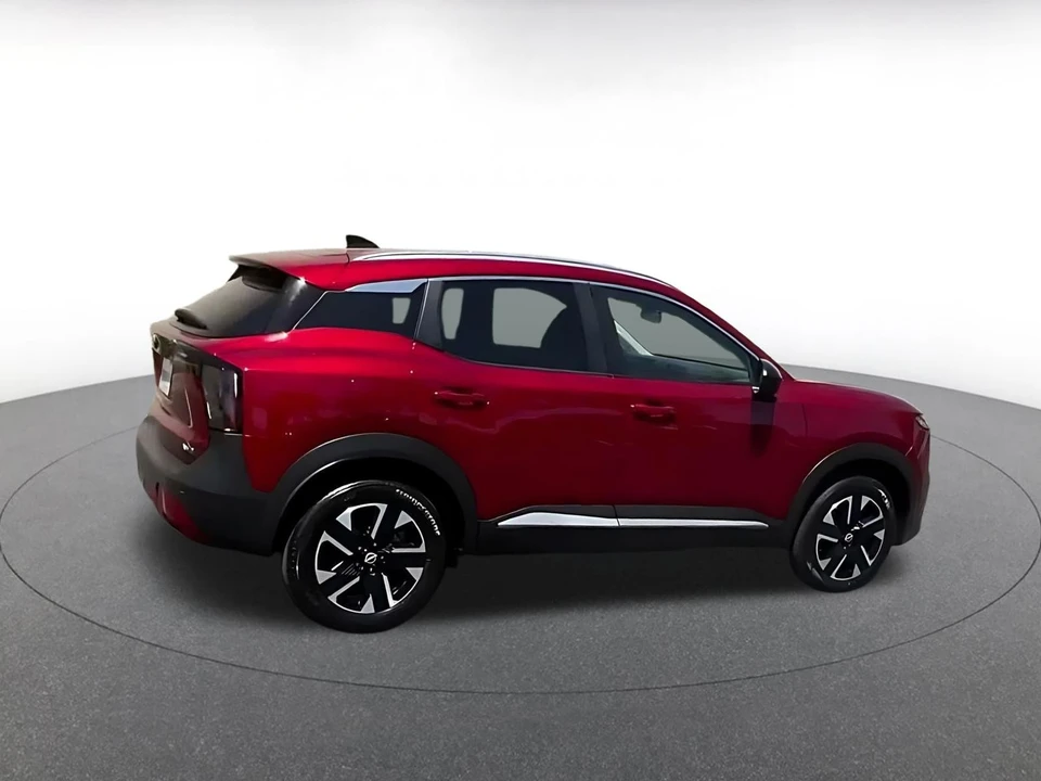 2026 Nissan Kicks - Image 17 of 31