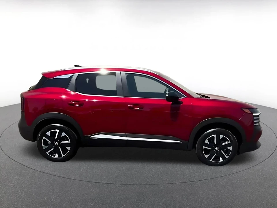 2026 Nissan Kicks - Image 18 of 31