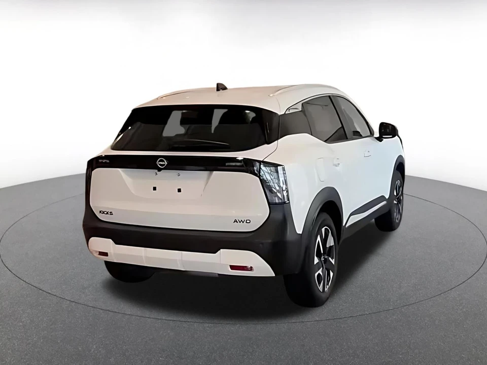 2026 Nissan Kicks - Image 15 of 31