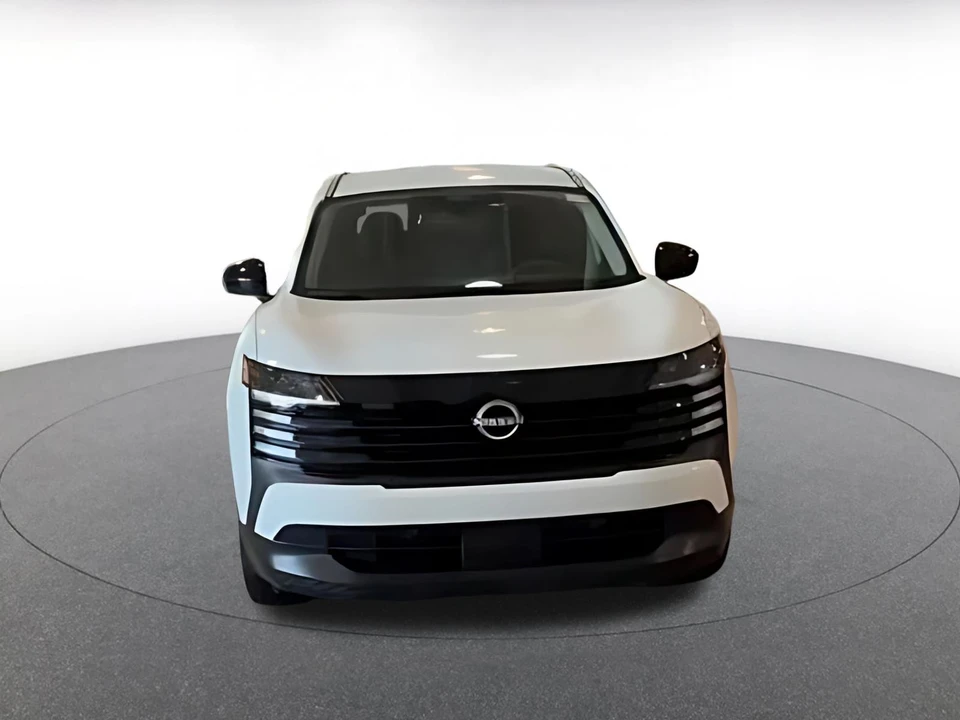 2026 Nissan Kicks - Image 17 of 31