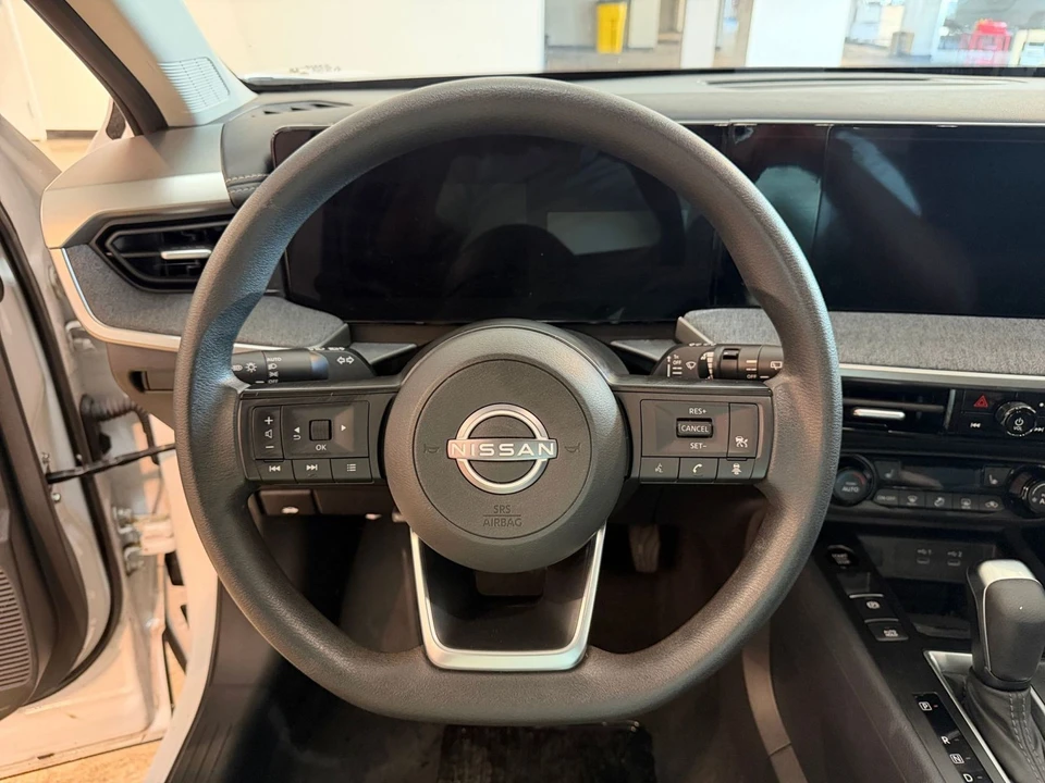 2026 Nissan Kicks - Image 28 of 31