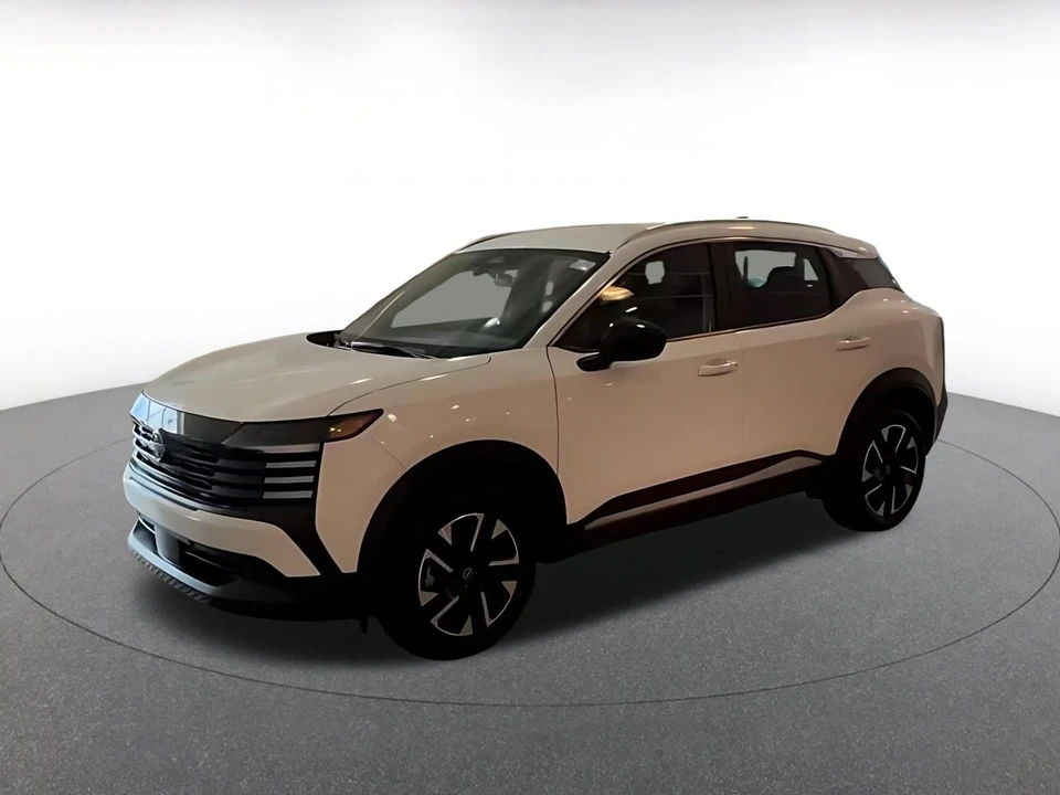 2026 Nissan Kicks - Image 8 of 31