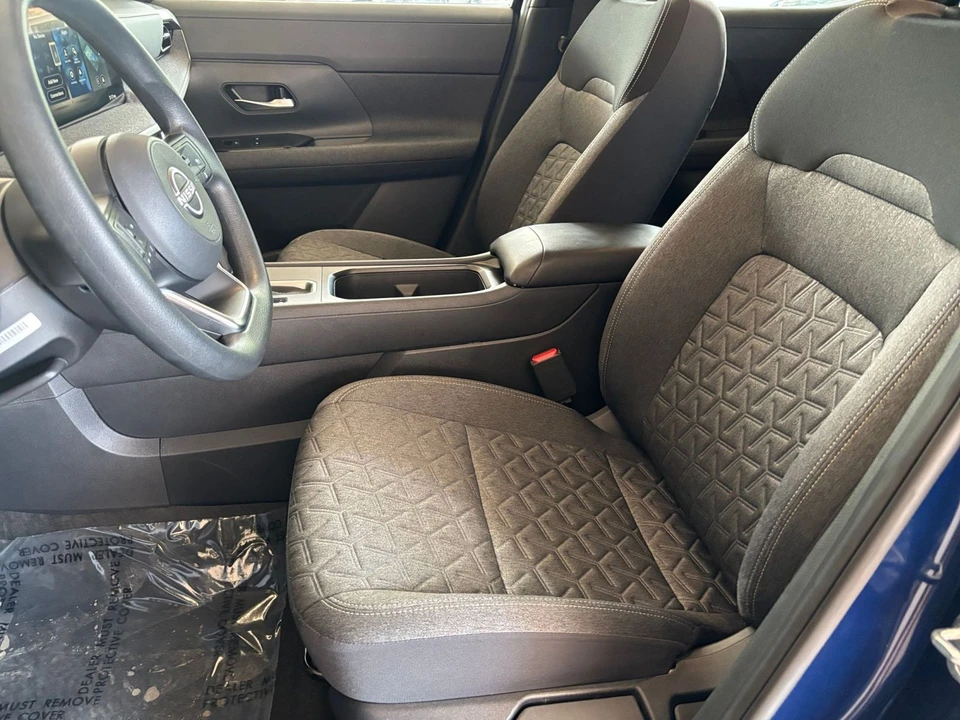 2026 Nissan Kicks - Image 27 of 31