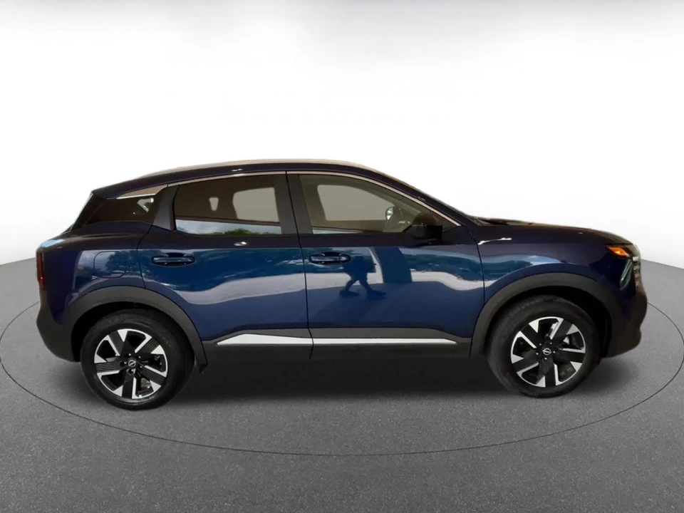 2026 Nissan Kicks - Image 18 of 31