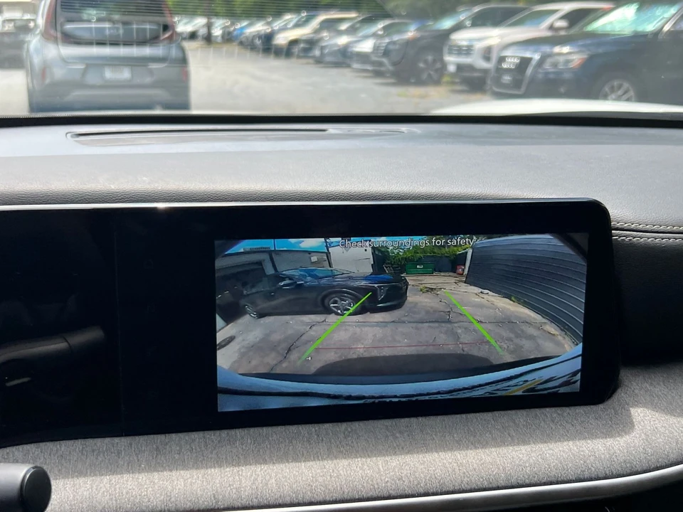 2026 Nissan Kicks - Image 21 of 31