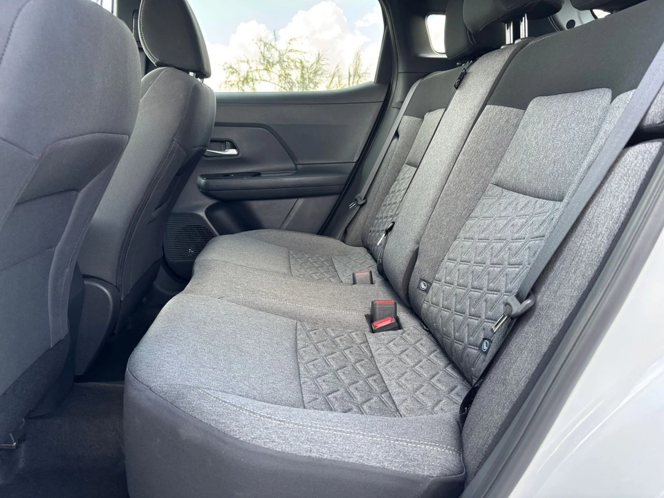 2026 Nissan Kicks - Image 26 of 31