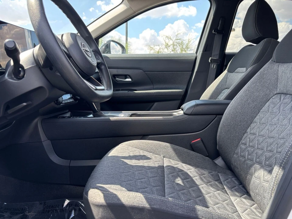 2026 Nissan Kicks - Image 27 of 31