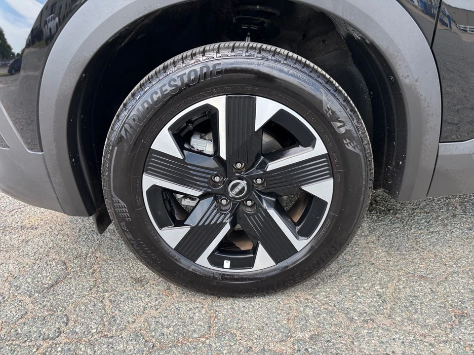 2026 Nissan Kicks - Image 29 of 31