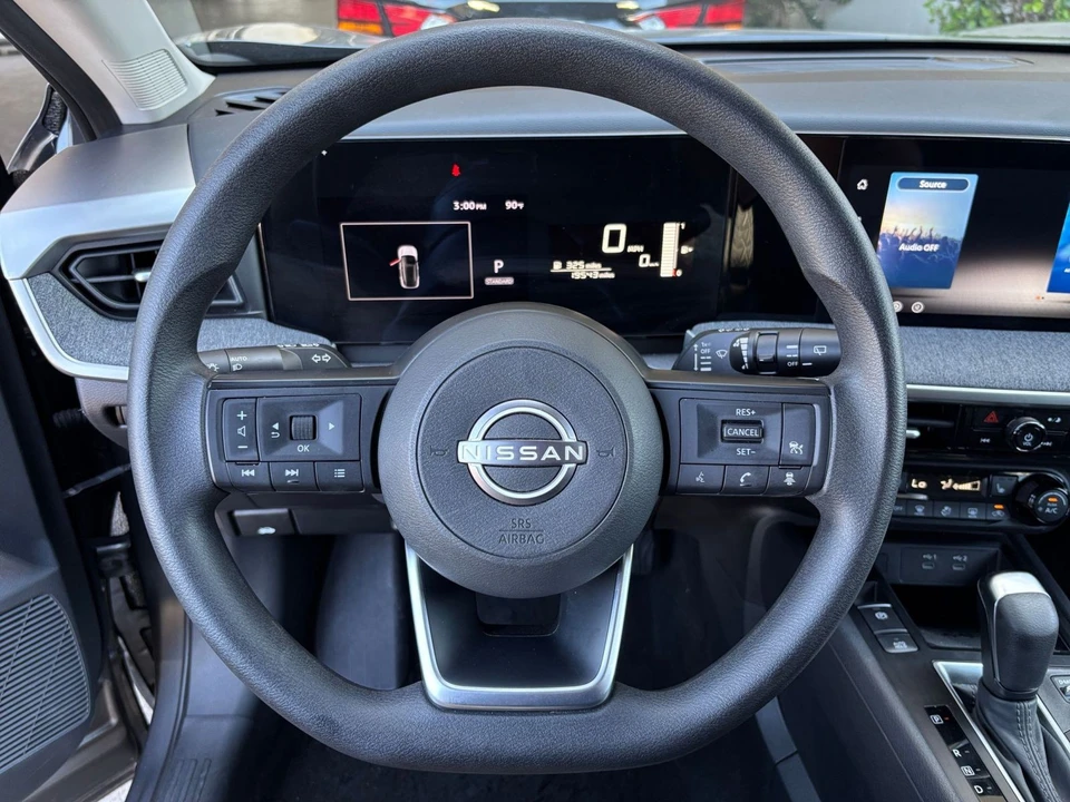 2026 Nissan Kicks - Image 28 of 31