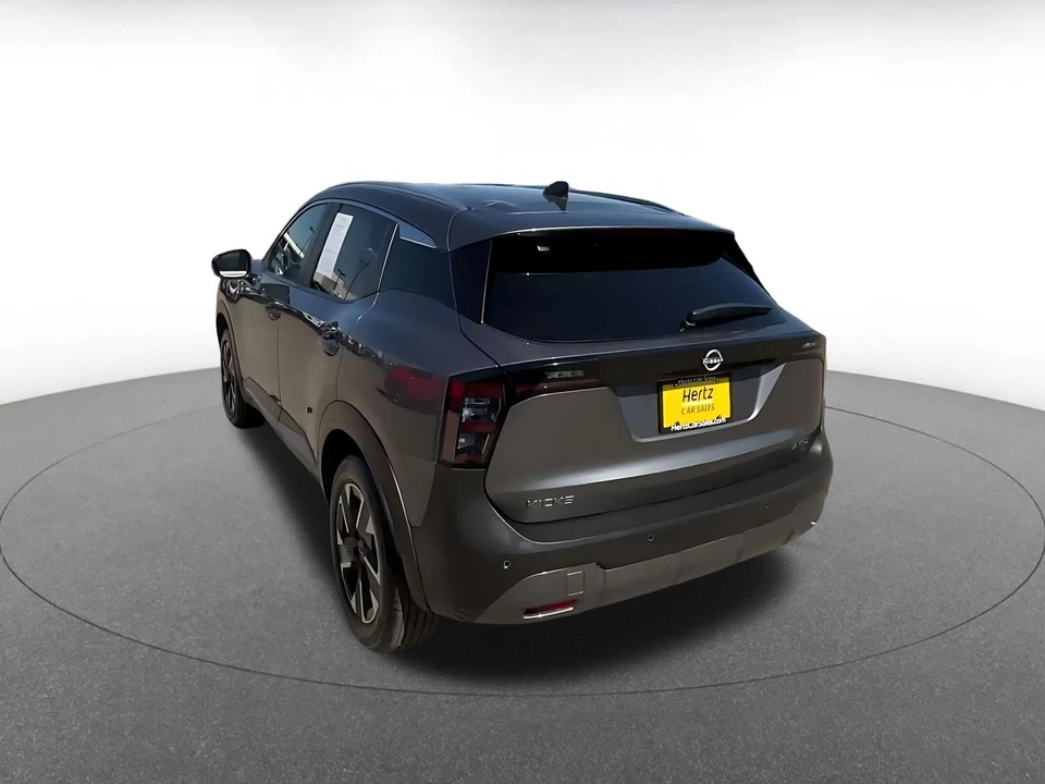 2026 Nissan Kicks - Image 14 of 31