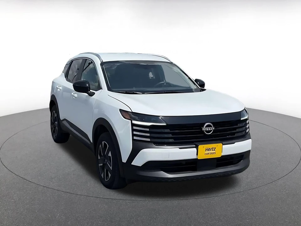 2026 Nissan Kicks - Image 3 of 31