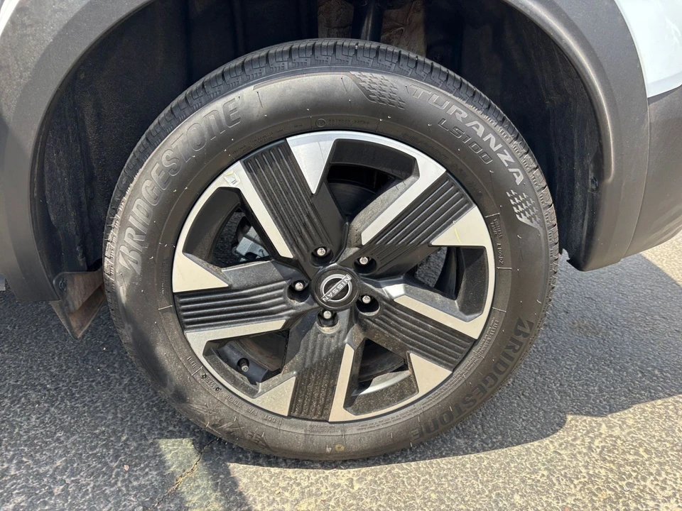 2026 Nissan Kicks - Image 30 of 31