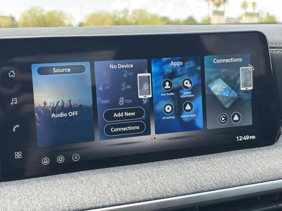 2026 Nissan Kicks - Image 21 of 31