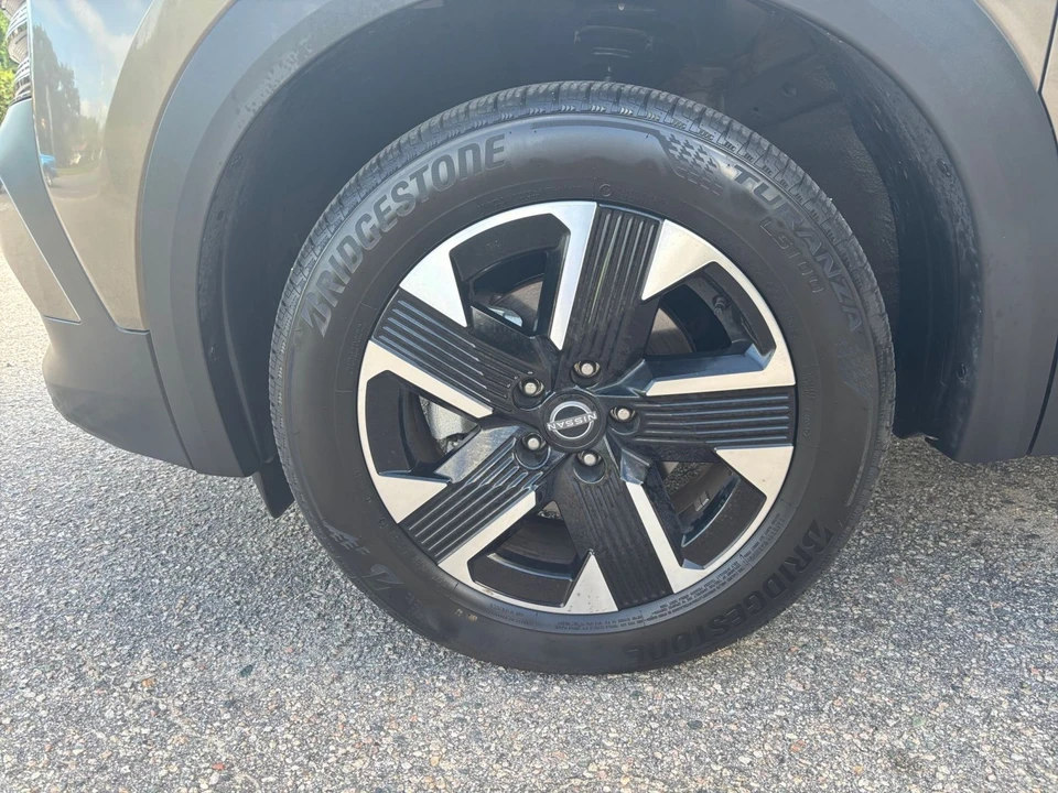 2026 Nissan Kicks - Image 29 of 31