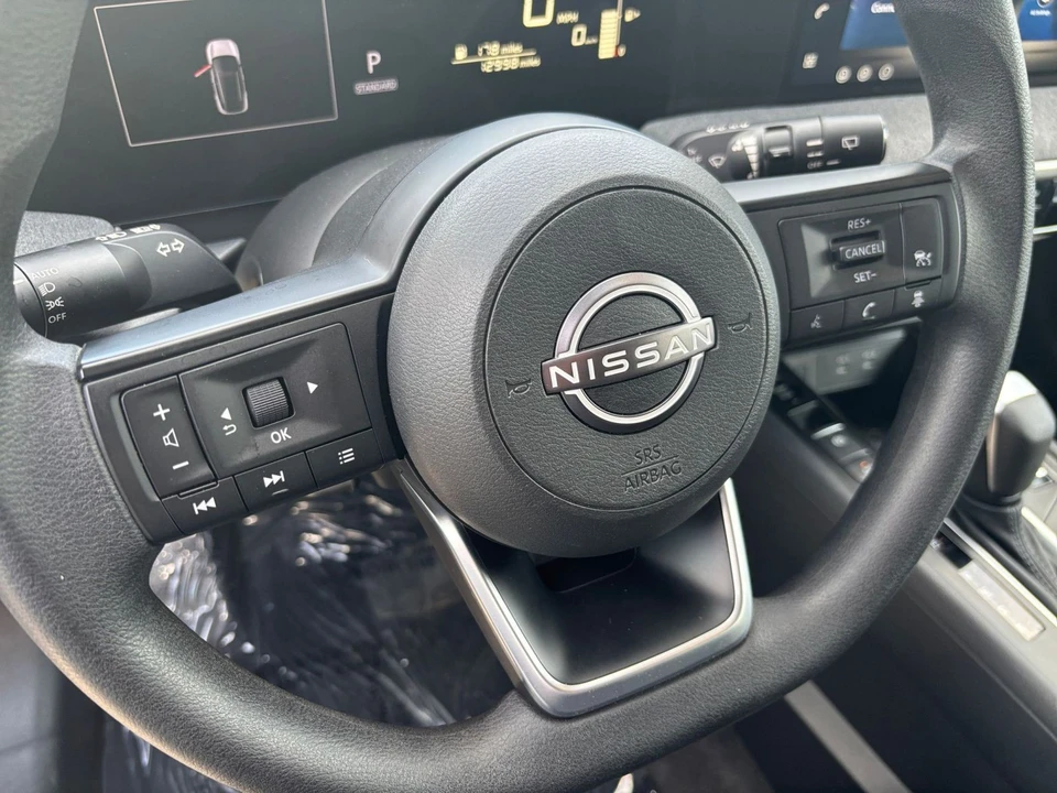 2026 Nissan Kicks - Image 27 of 31
