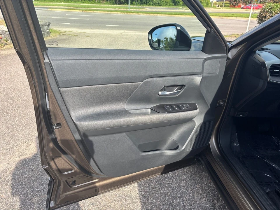 2026 Nissan Kicks - Image 20 of 31