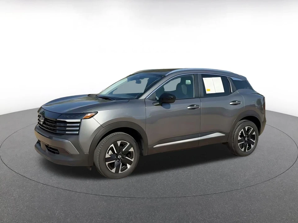 2026 Nissan Kicks - Image 8 of 31