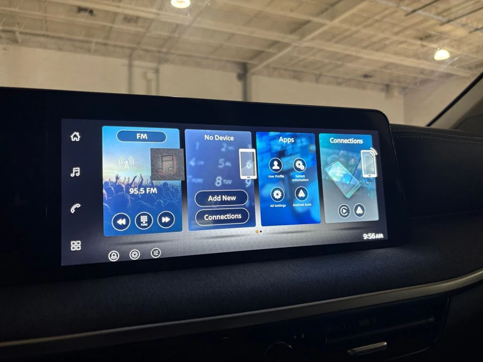 2026 Nissan Kicks - Image 21 of 31