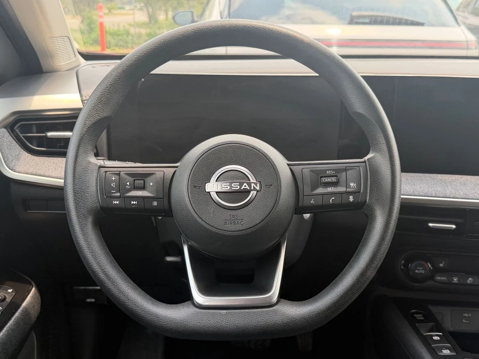 2026 Nissan Kicks - Image 28 of 31