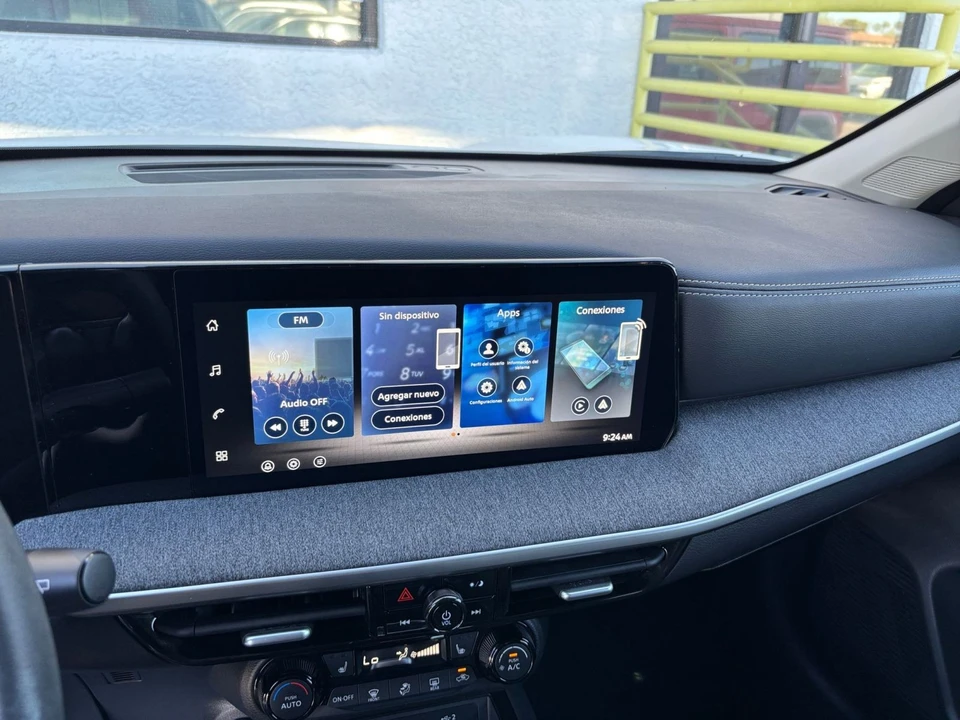 2026 Nissan Kicks - Image 18 of 31